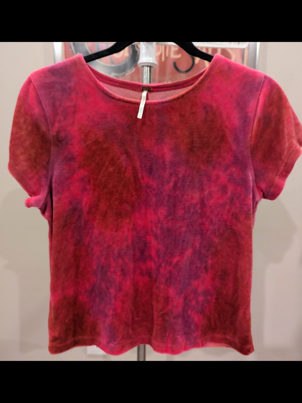 $23 Free People Size M Bright Eyes Velveteen Tie Dye Tee Short Sleeve Top EUC